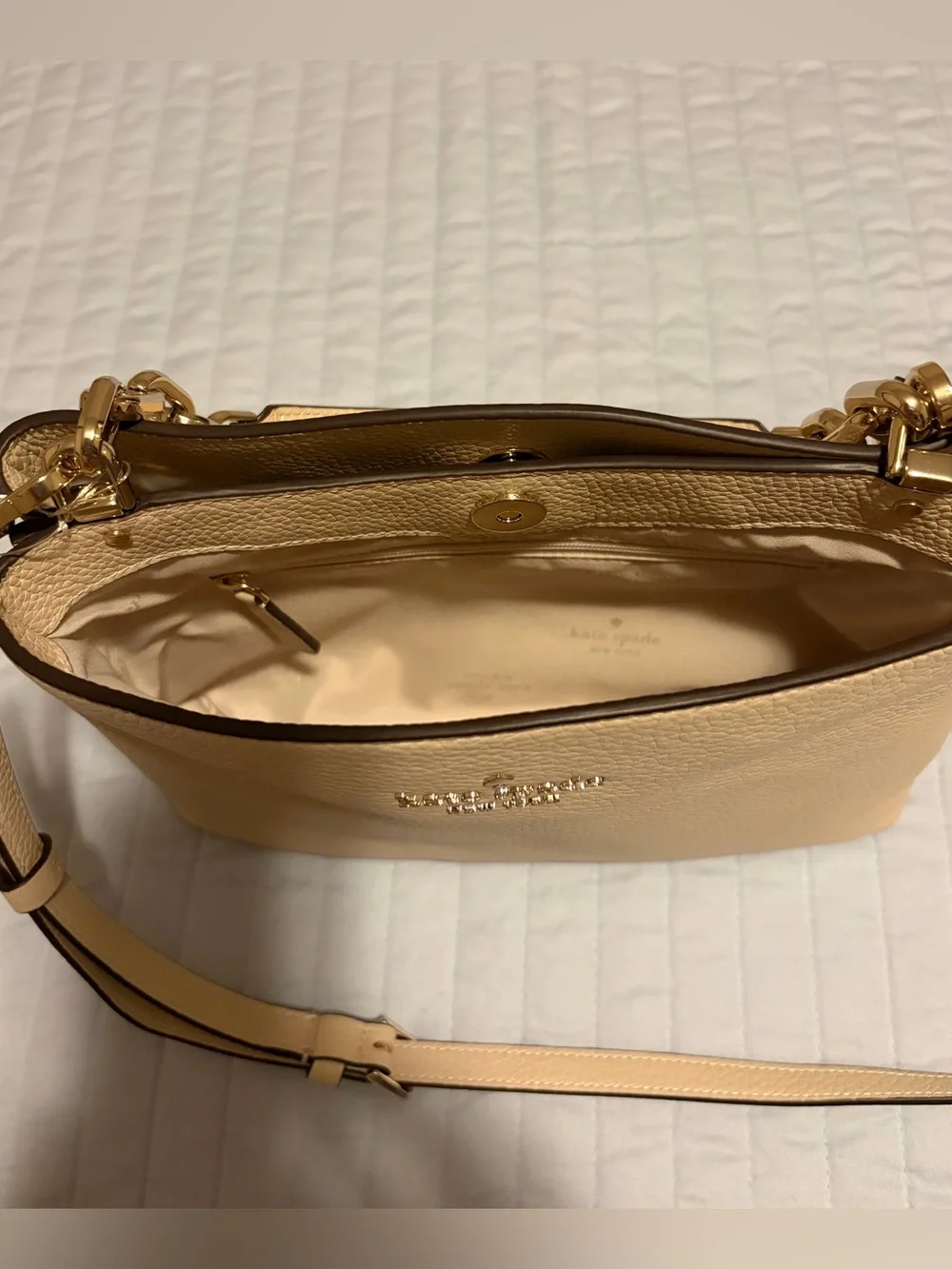 kate spade Aubrey Cream “Milk Glass” Pebbled  Leather Crossbody Shoulder Bag